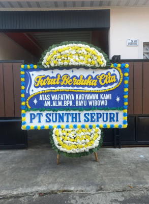 Papan Bunga Duka di Wawombalata