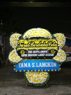 Papan Bunga Duka di Wawombalata